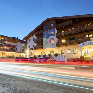 Boutique House Happyellow Bed & Breakfast Saalbach-Hinterglemm