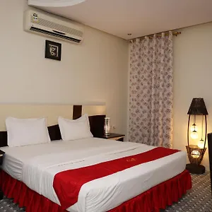 Aparthotel Merfal Serviced Tawun