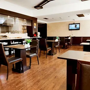 https://smith-az1072.baku-hotels.com